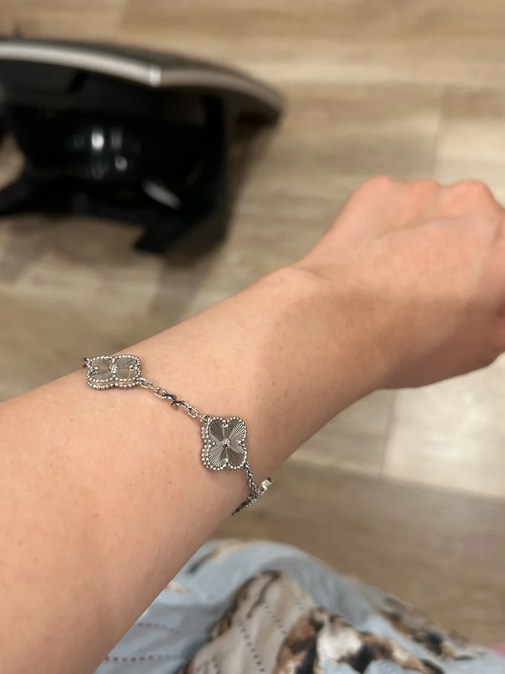Silver Four-Leaf Flower Link Bracelet with White Accents